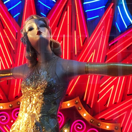 VIDEO : Peek into Bergdorf Goodman's Holiday Windows